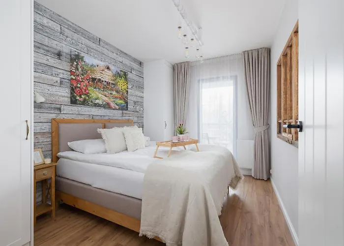 Apartment Prandoty Beautiful With Balcony Cracow By Renters Prestige