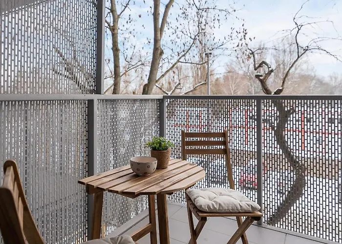 Prandoty Beautiful With Balcony Cracow By Renters Prestige * Krakau