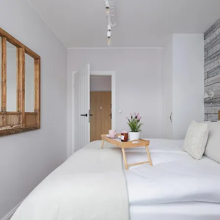 Prandoty Beautiful With Balcony Cracow By Renters Prestige Apartamento Cracovia