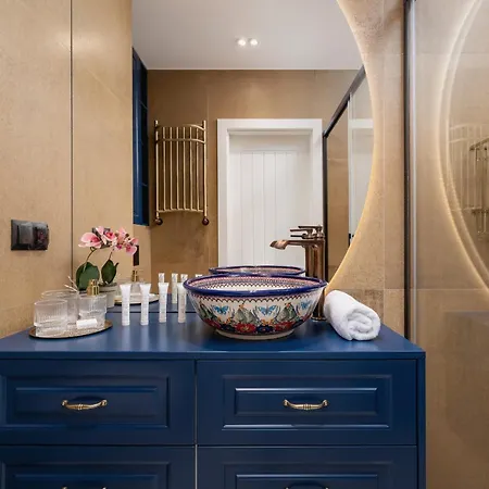 Prandoty Beautiful With Balcony Cracow By Renters Prestige * Cracovia